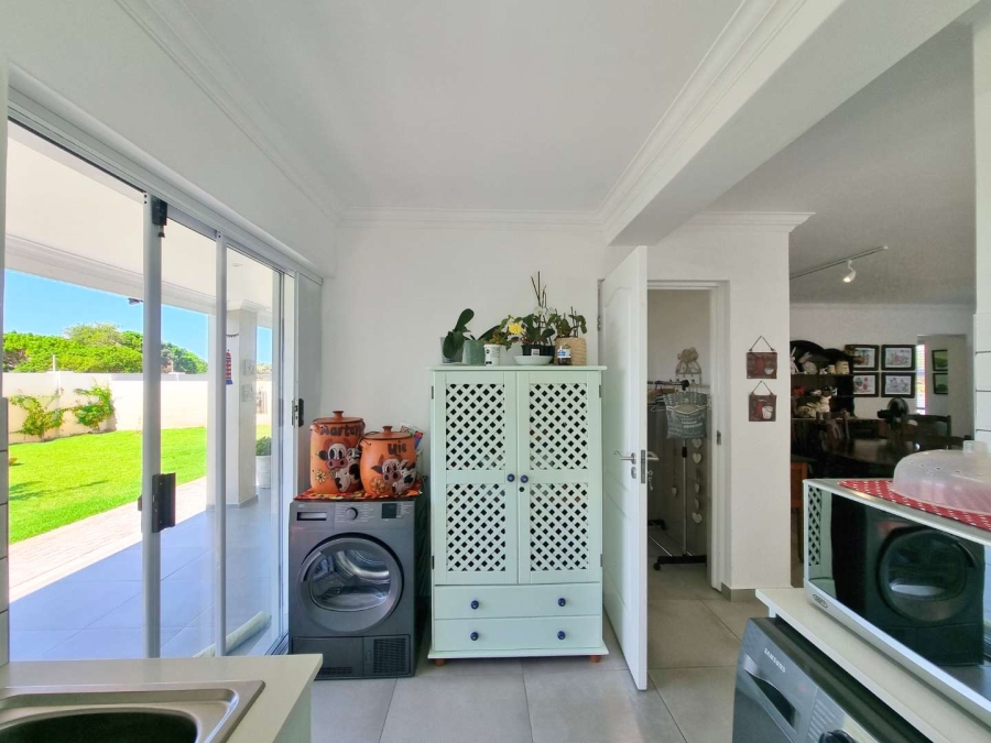 3 Bedroom Property for Sale in Westcliff Western Cape